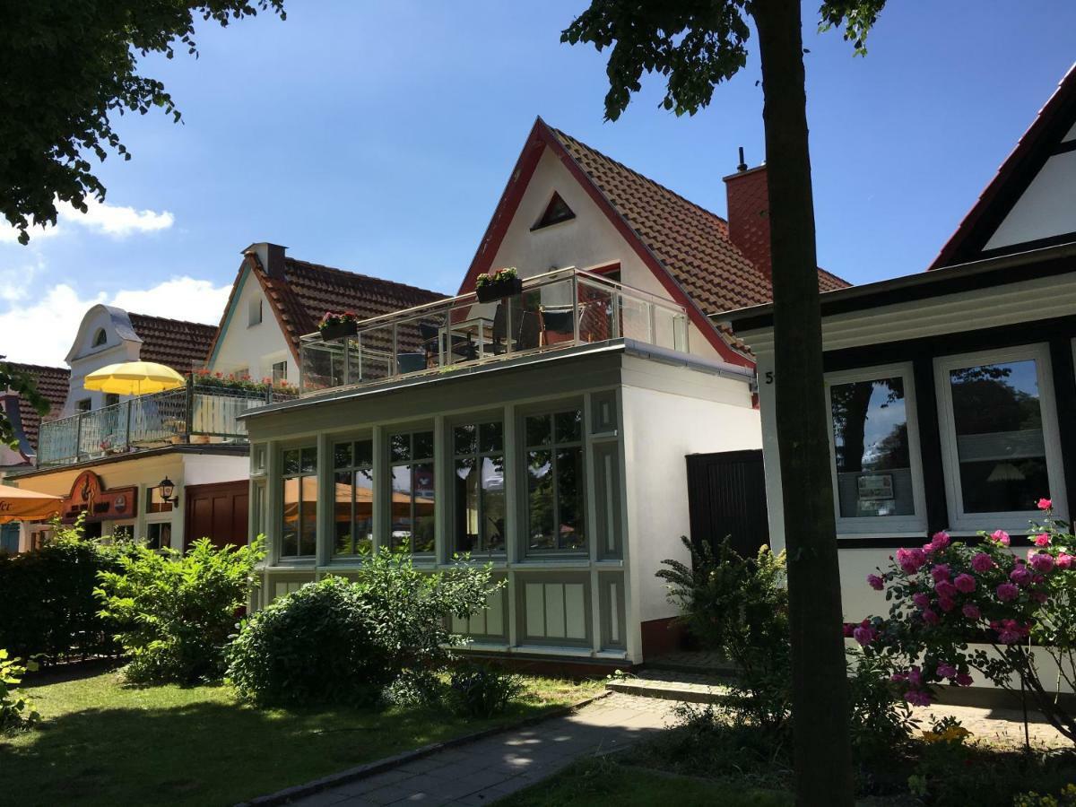 Haus Am Strom 50 Lägenhet Rostock Exteriör bild