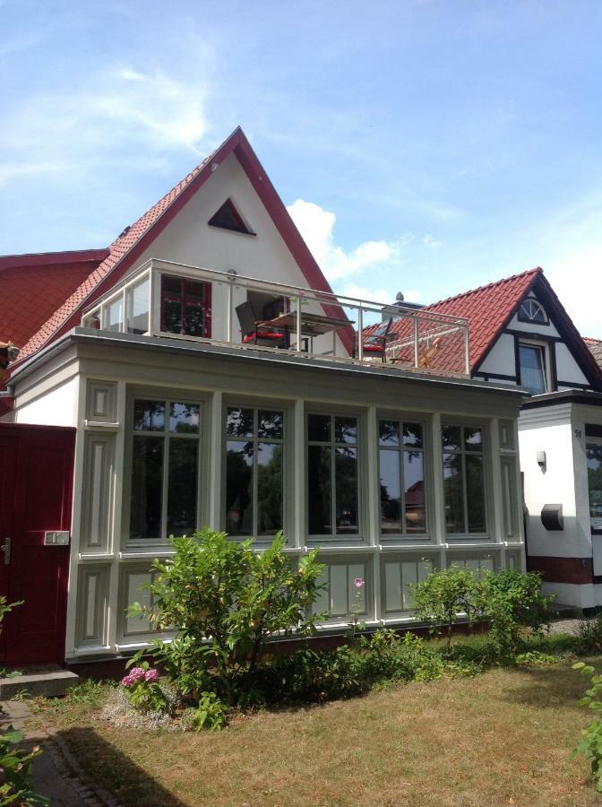 Haus Am Strom 50 Lägenhet Rostock Exteriör bild
