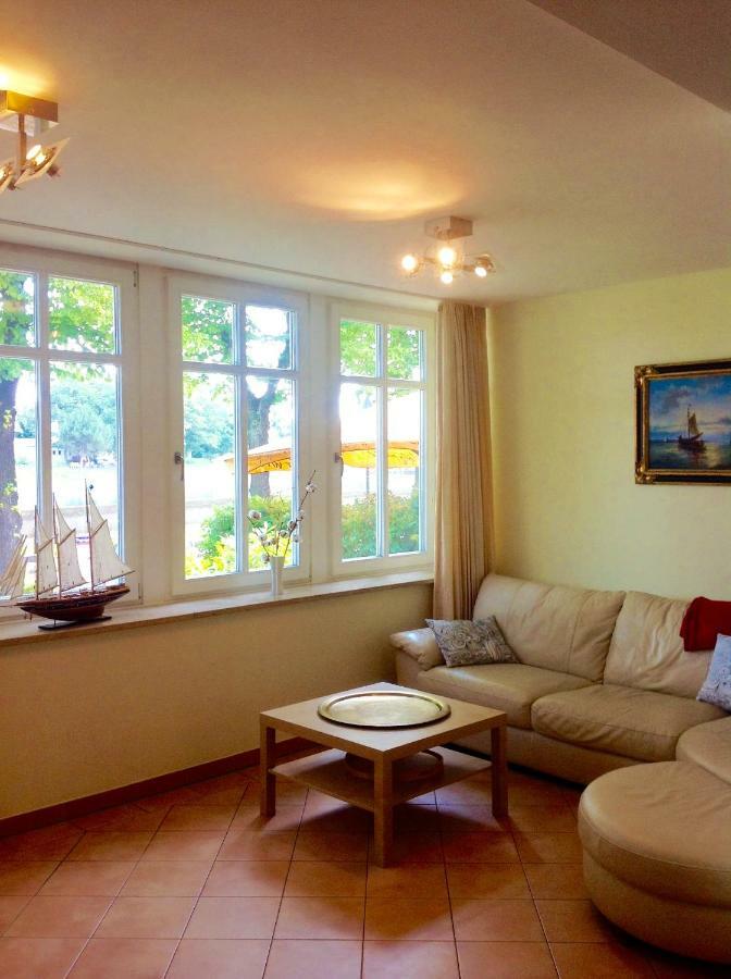 Haus Am Strom 50 Lägenhet Rostock Exteriör bild
